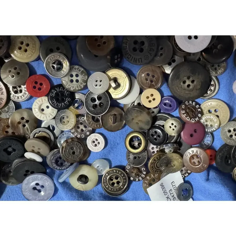 Lot of 500 + Sewing Buttons Designer Branded Nike, Moose Creek, Eddie Bauer, etc